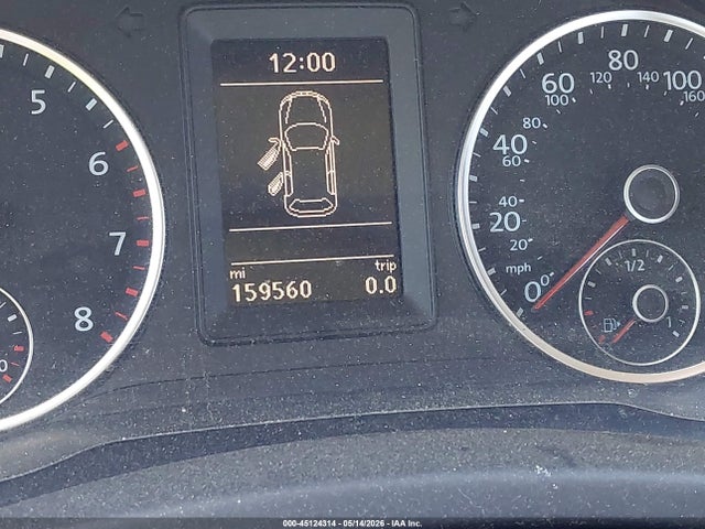 Volkswagen Tiguan S