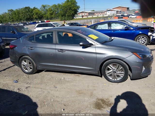 Hyundai ELANTRA Value Edition