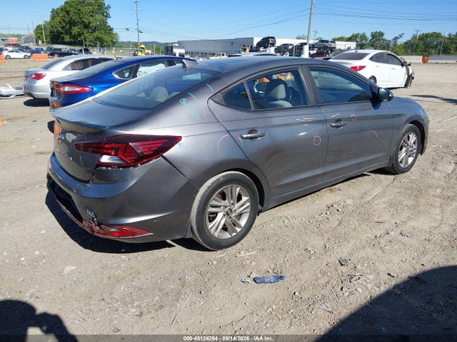Hyundai ELANTRA Value Edition