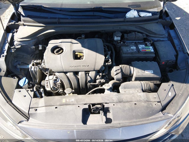 Hyundai ELANTRA Value Edition