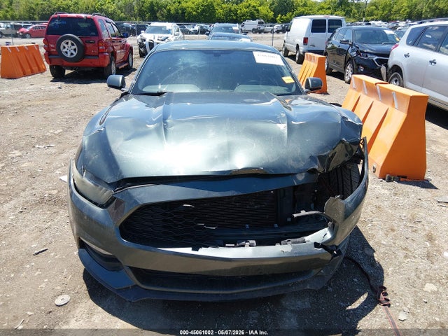 Ford Mustang V6