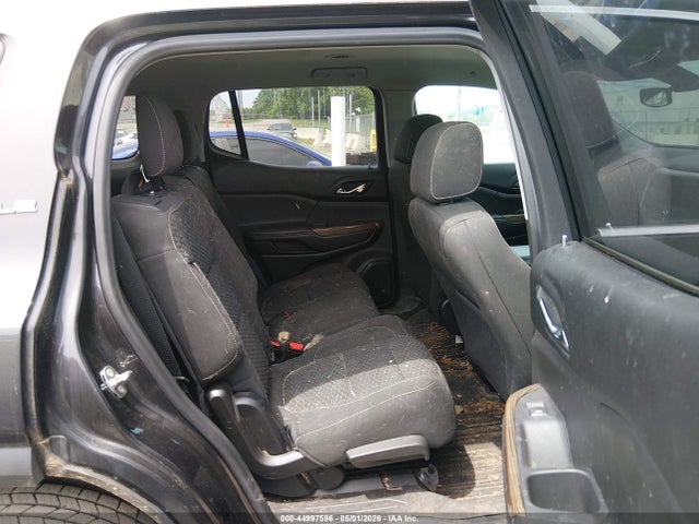 GMC Acadia Sle-1