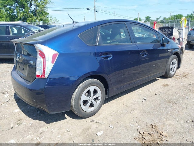 Toyota Prius Three