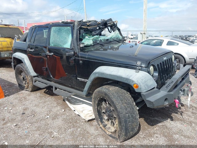 Salvage Jeep Wrangler Image