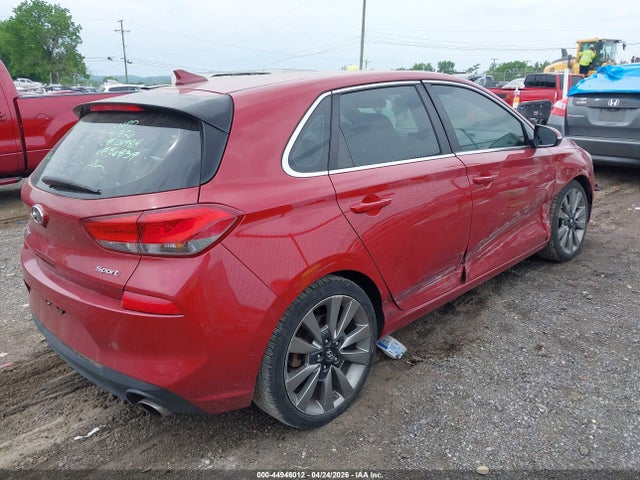 Hyundai ELANTRA Sport