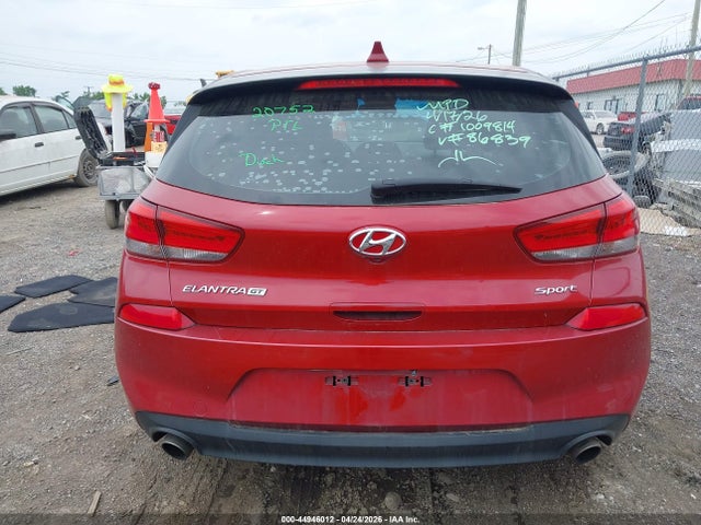 Hyundai ELANTRA Sport