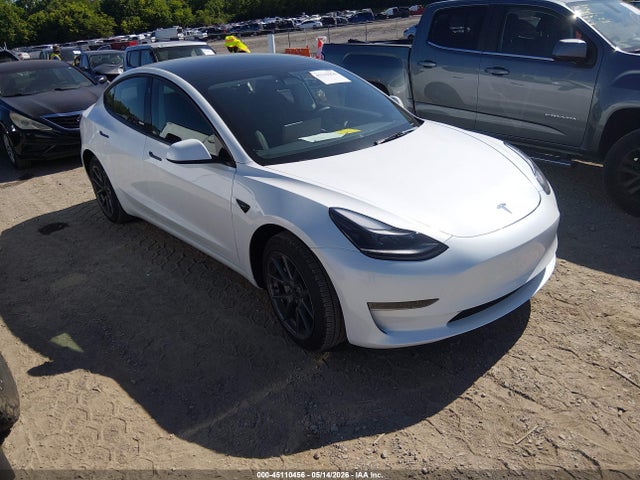 Salvage Tesla Model 3 Image