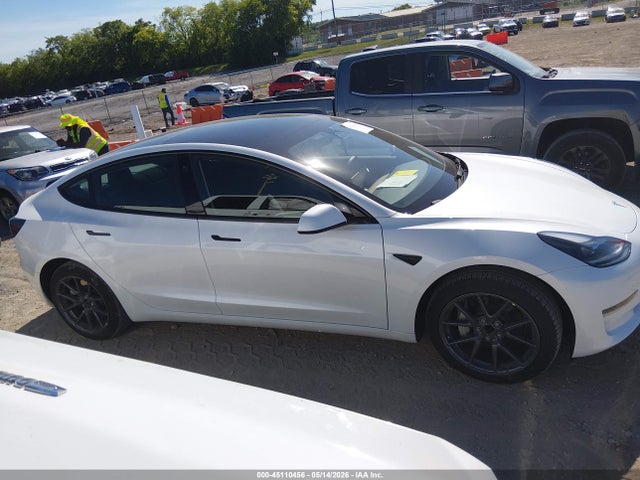 Tesla Model 3 Rear-wheel Drive