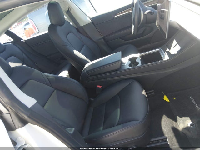 Tesla Model 3 Rear-wheel Drive