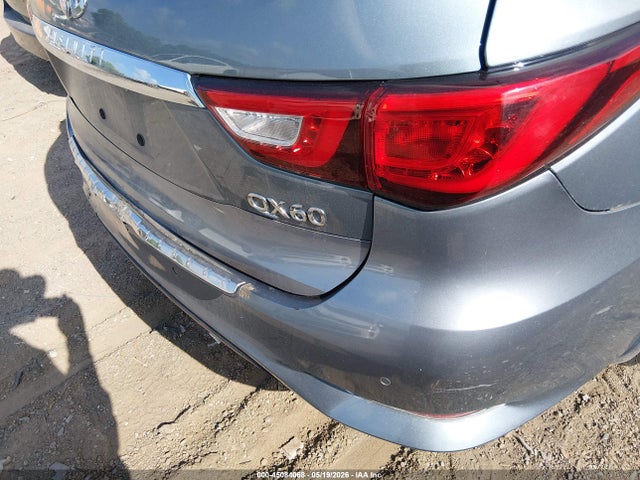INFINITI Qx
