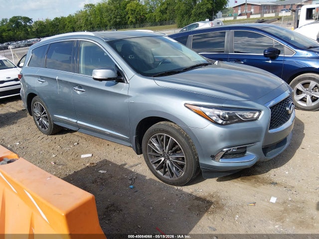 Salvage INFINITI Qx Image