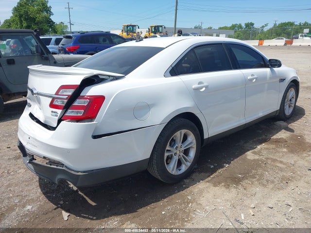 Ford Taurus Sel