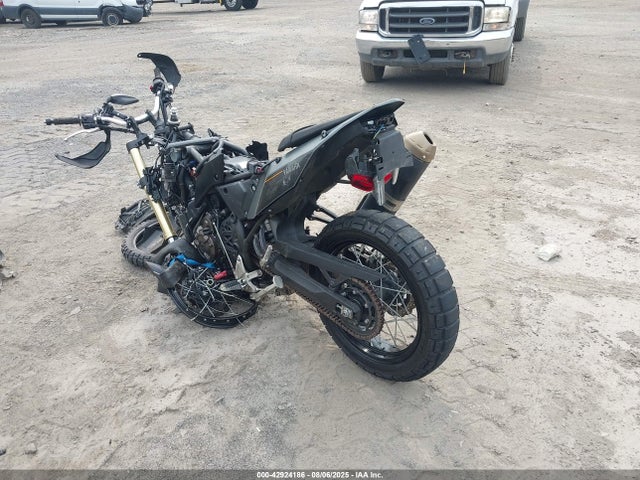 Yamaha Xtz690