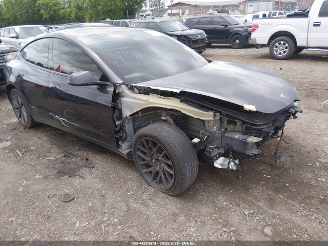 Salvage Tesla Model 3 Image