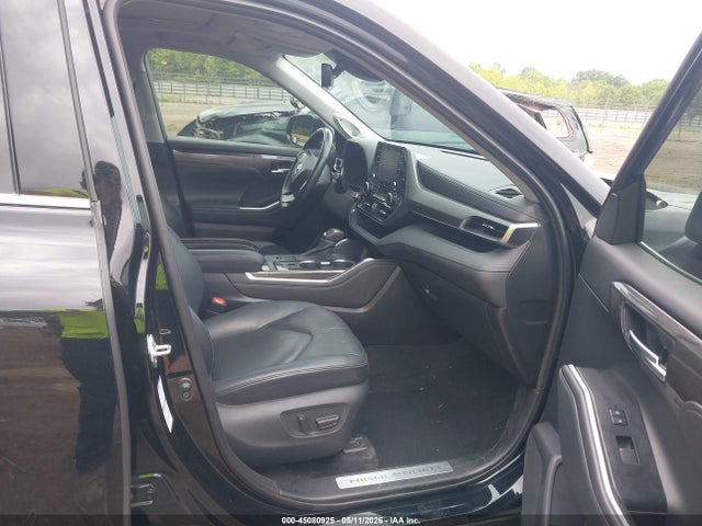 Toyota Highlander Hybrid Limited