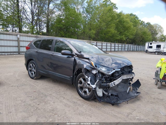 Salvage Honda CR-V Image