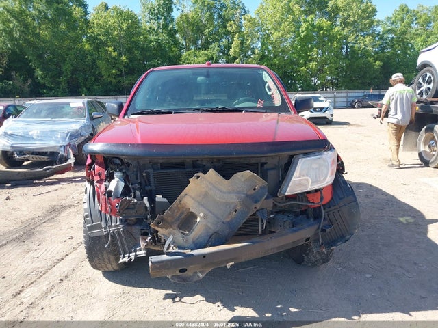 Nissan Frontier Sv