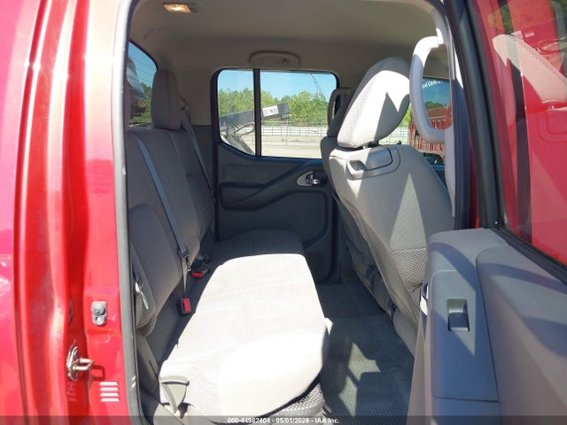 Nissan Frontier Sv