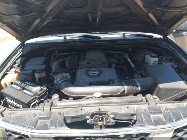 Nissan Pathfinder S