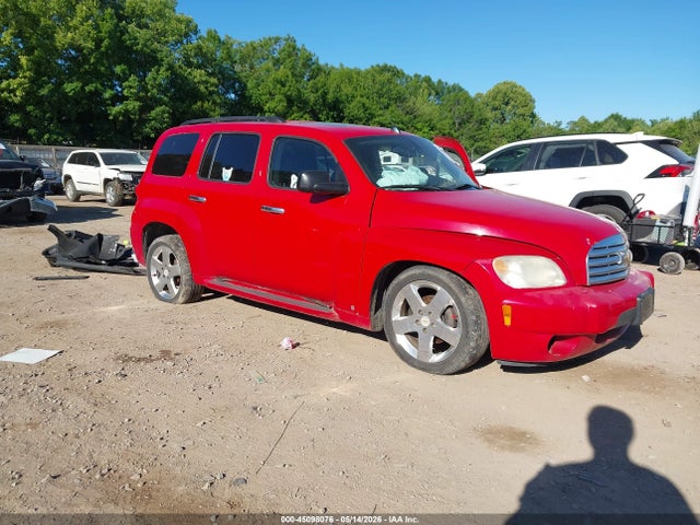 Salvage Chevrolet HHR Image