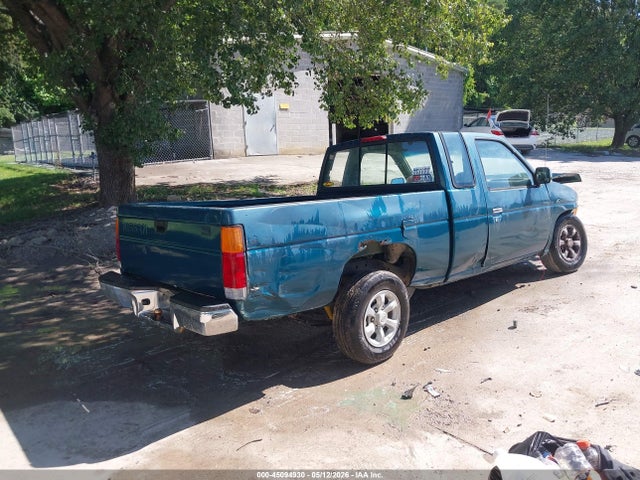 Nissan 4x2 Truck