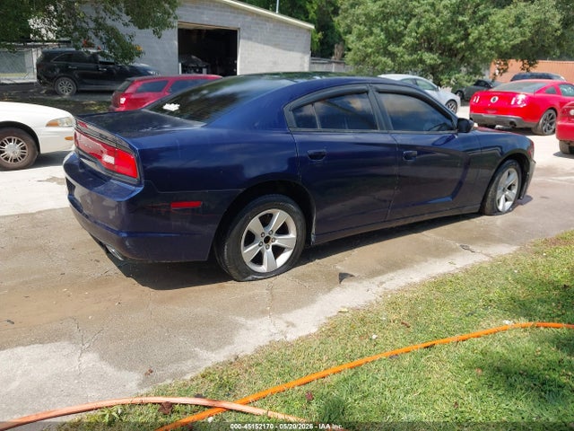Dodge Charger Se