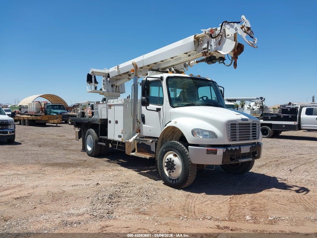 Salvage Freightliner M2 Image