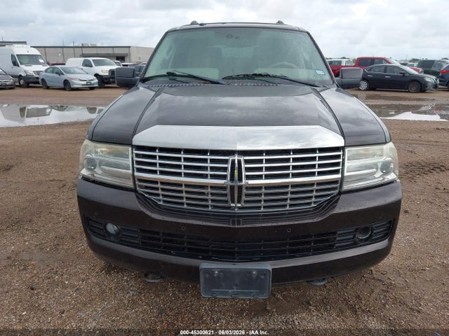 Lincoln Navigator
