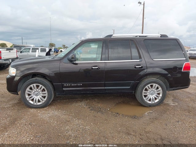 Lincoln Navigator