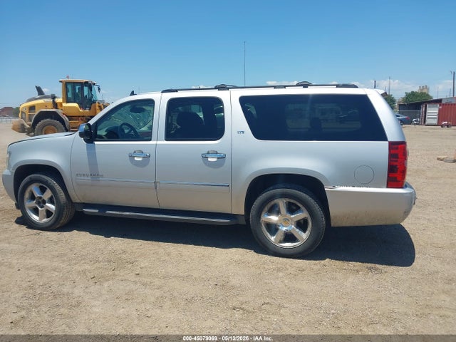 Chevrolet Suburban 1500 Ltz