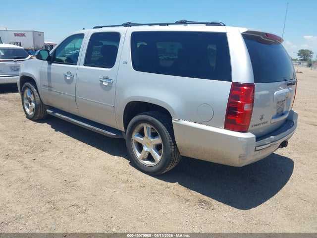 Chevrolet Suburban 1500 Ltz