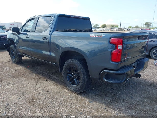 Chevrolet Silverado 1500 Custom Trail Boss