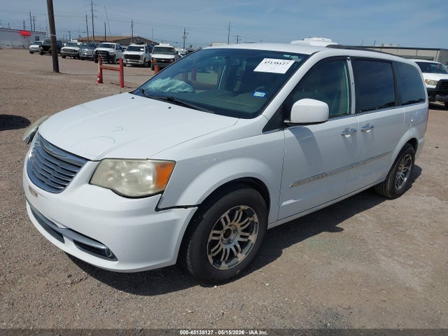 Chrysler Town & Country Touring