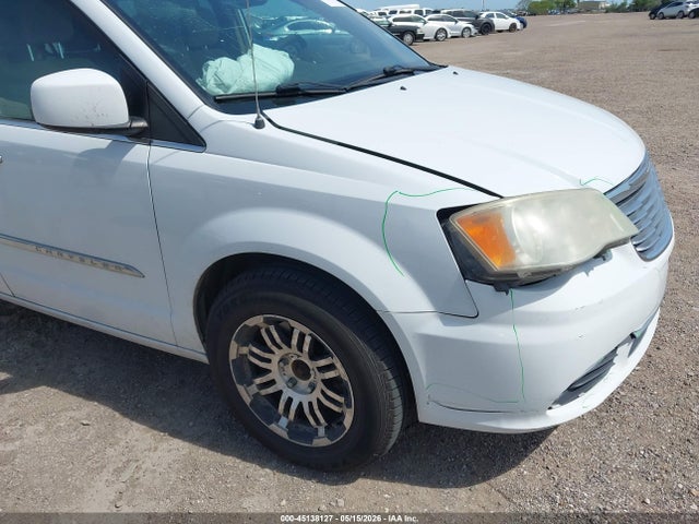 Chrysler Town & Country Touring