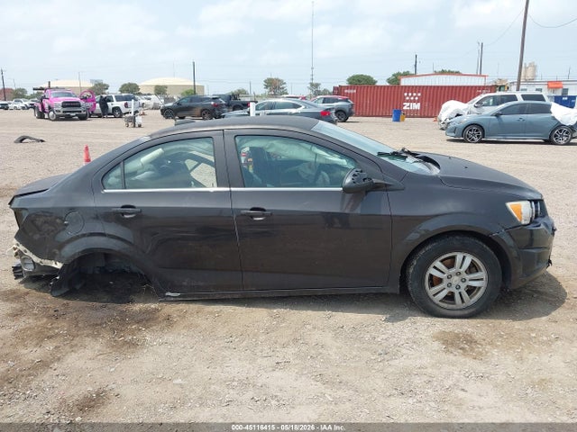 Chevrolet Sonic Lt Auto