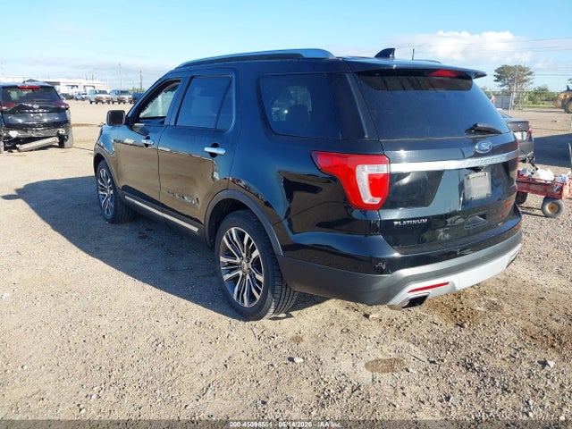 Ford Explorer Platinum
