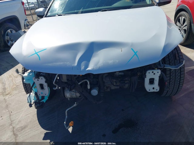 Volkswagen Jetta 1.4t S
