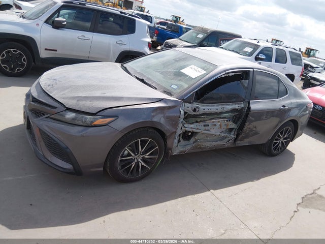 Toyota Camry Se