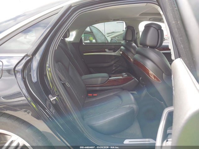 Audi A8 3.0t