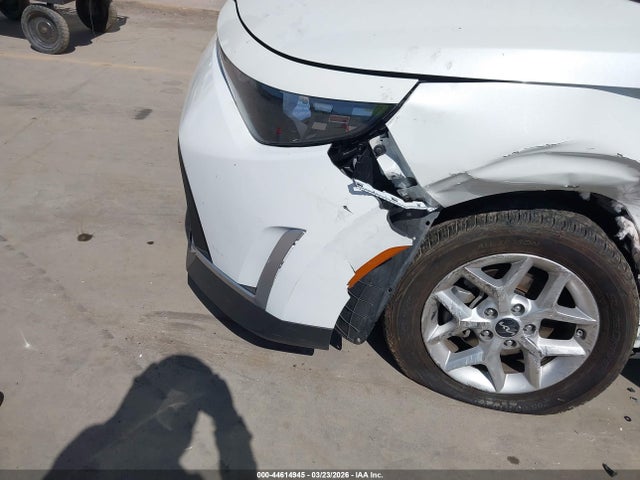 Kia Soul Lx