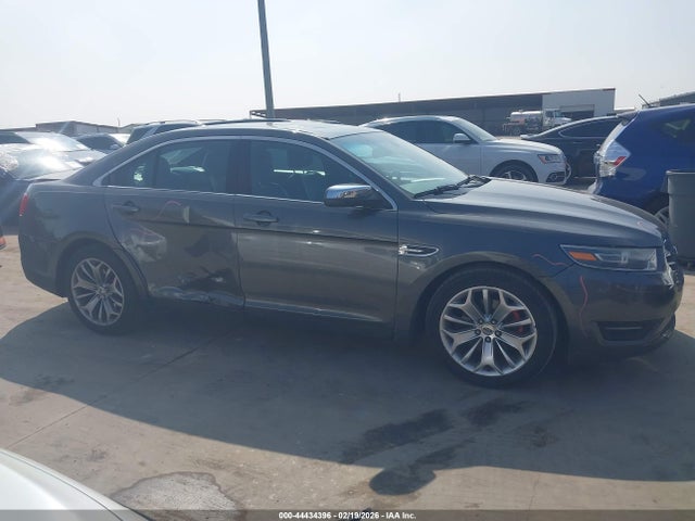 Ford Taurus Limited