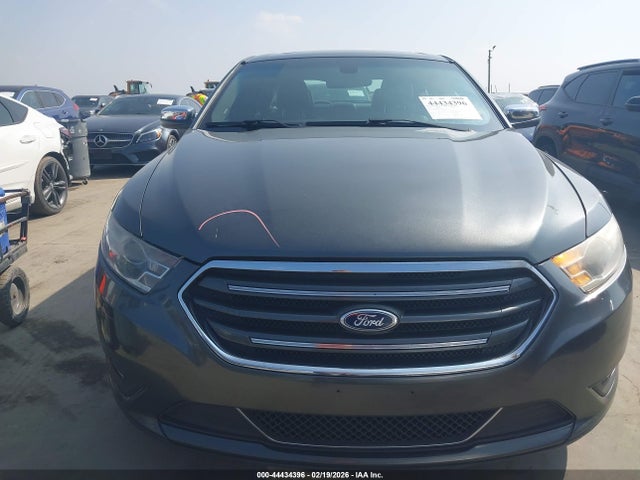 Ford Taurus Limited