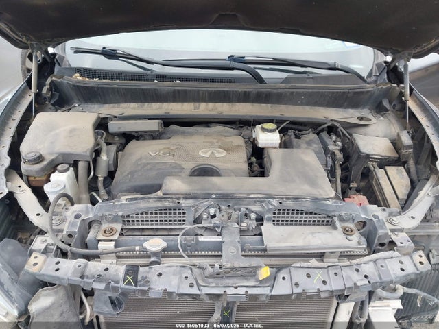 INFINITI Qx Luxe