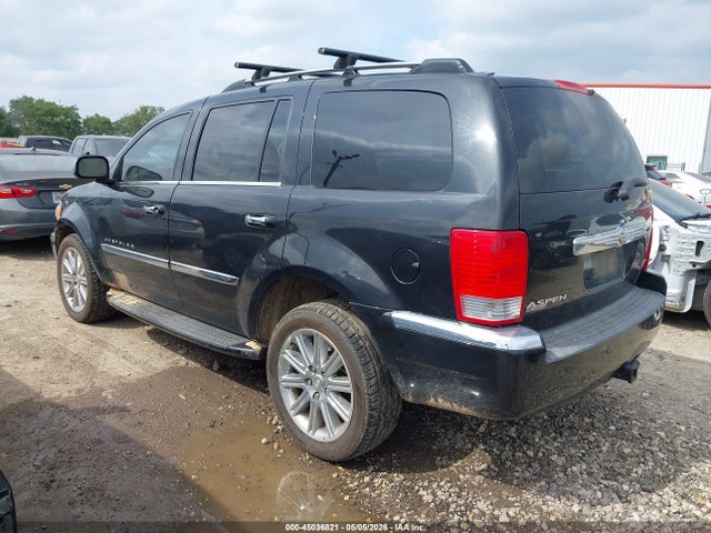 Chrysler Aspen Limited