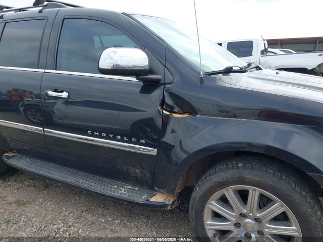 Chrysler Aspen Limited