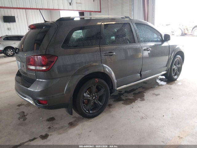 Dodge Journey Crossroad