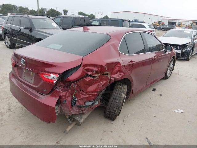 Toyota Camry Le