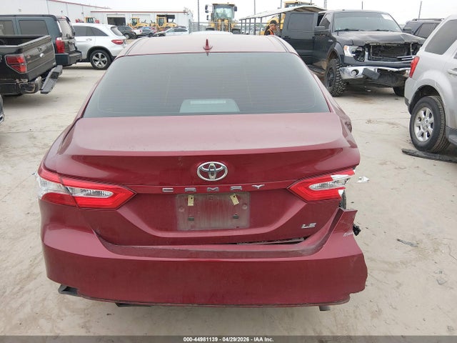 Toyota Camry Le