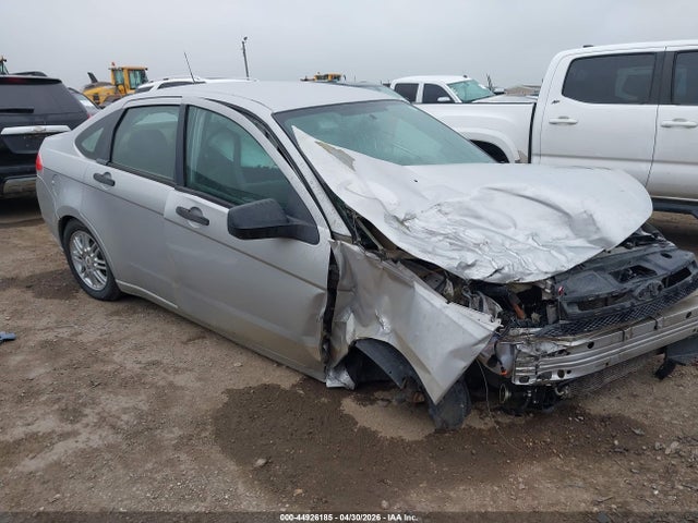Salvage Ford Focus Image