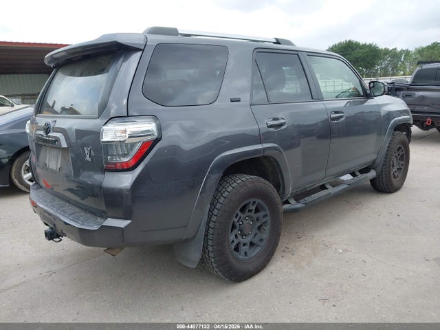 Toyota 4Runner Sr5
